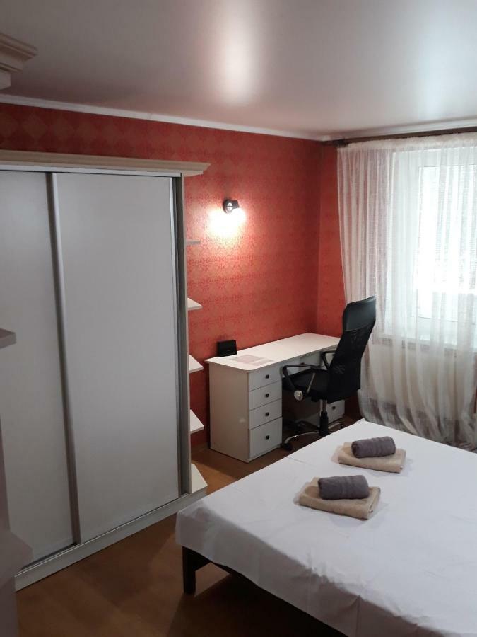 Large 2-Bedroom Apartament In The Center Chisinau Luaran gambar