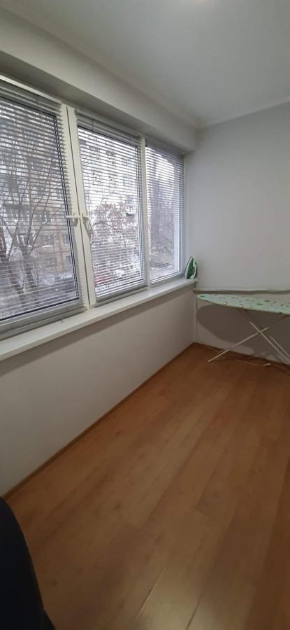 Large 2-Bedroom Apartament In The Center Chisinau Luaran gambar